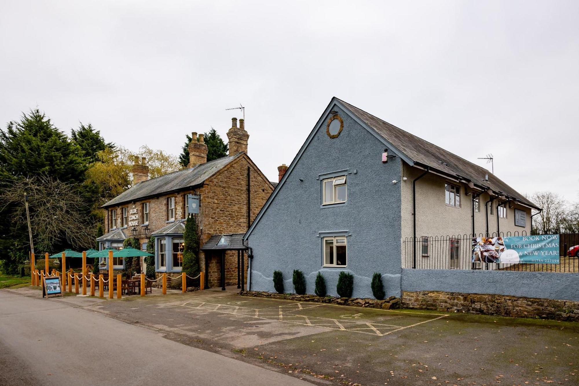 The Olde Coach House Inn Ashby Saint Ledgers Zewnętrze zdjęcie